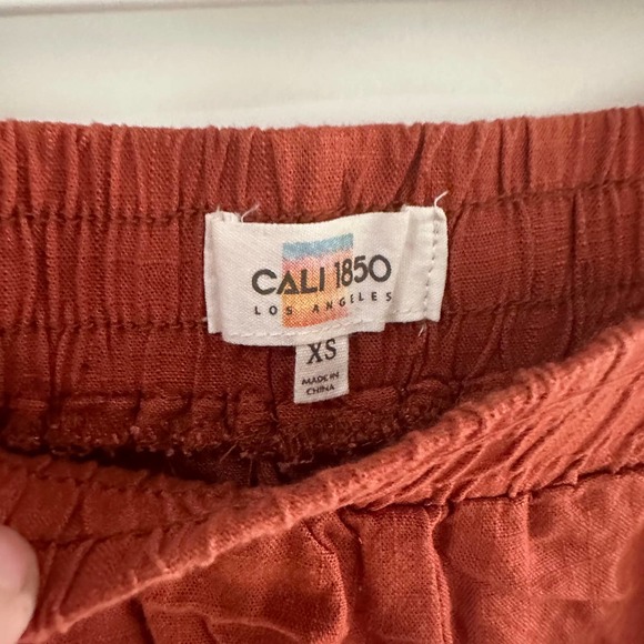 CALI 1850 LOS ANGELES RUST EMBROIDERED SHORTS SIZE XS - Picture 3 of 4